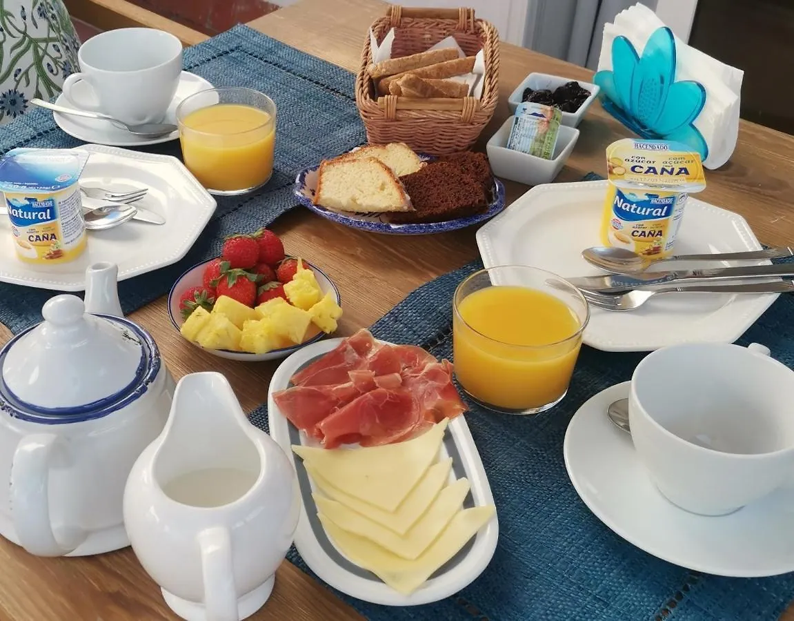 Ana'S Guest House Nerja Appartamento